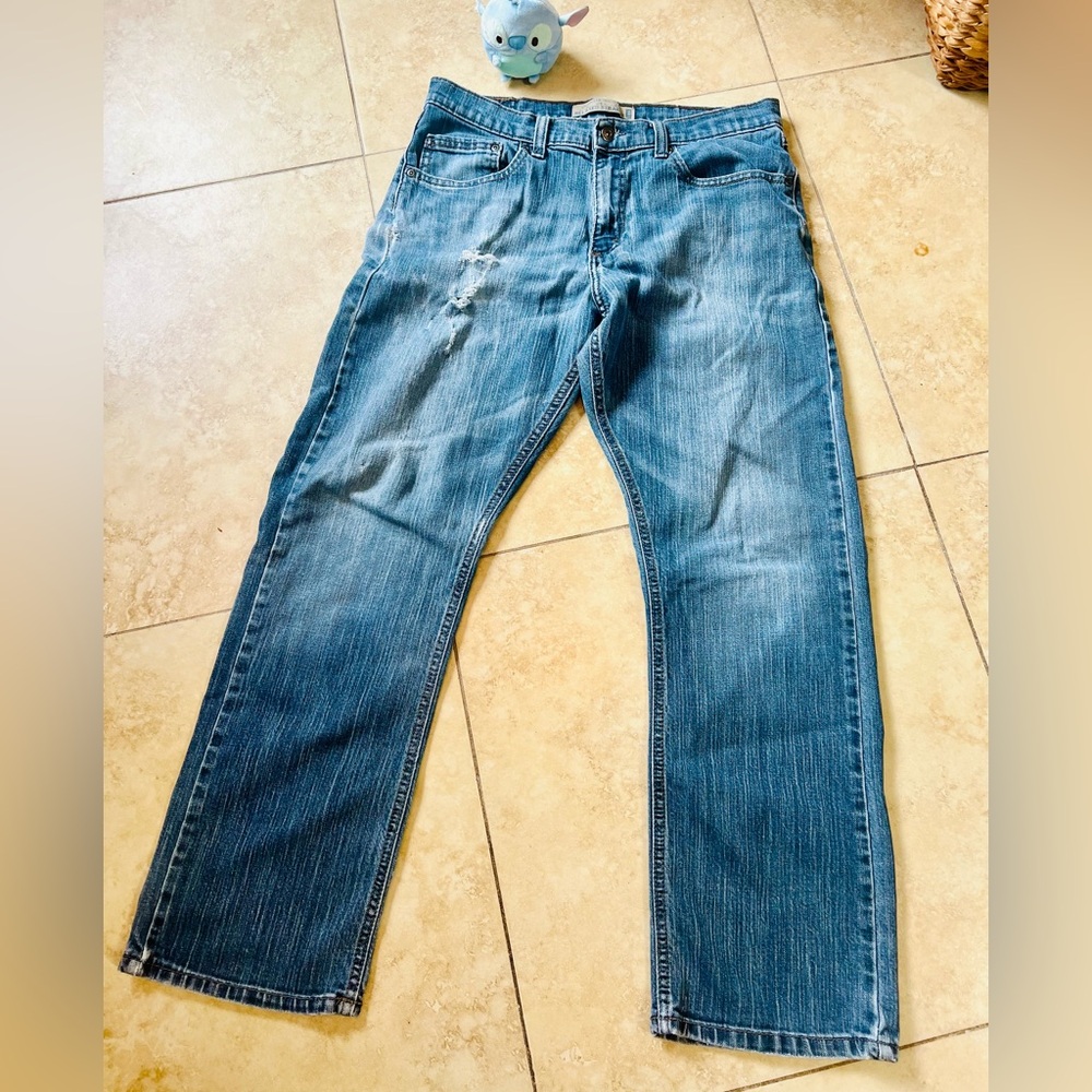 Wrangler Jeans RN 130273 Relaxed Fit Distressed 32x28